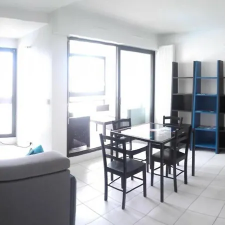 Διαμέρισμα La Rochelle: Appt 2p4c Avec Piscine, Tennis, Proche - Fr-1-246-310