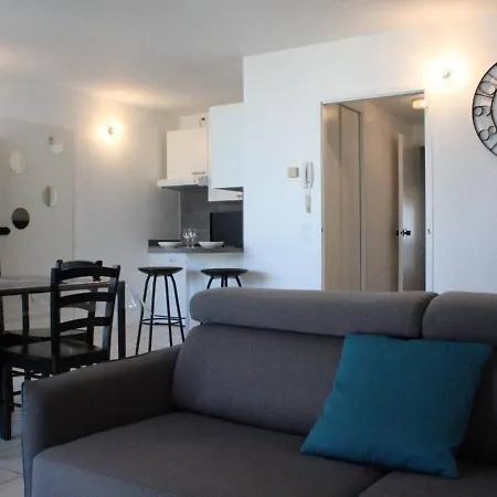 Διαμέρισμα La Rochelle: Appt 2p4c Avec Piscine, Tennis, Proche - Fr-1-246-310 Λα Ροσέλ